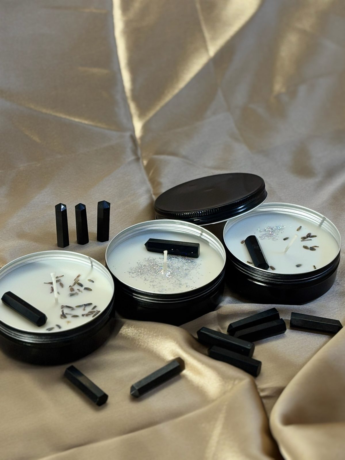 Black Obsidian Crystal Candle – Lavender Aura Edition